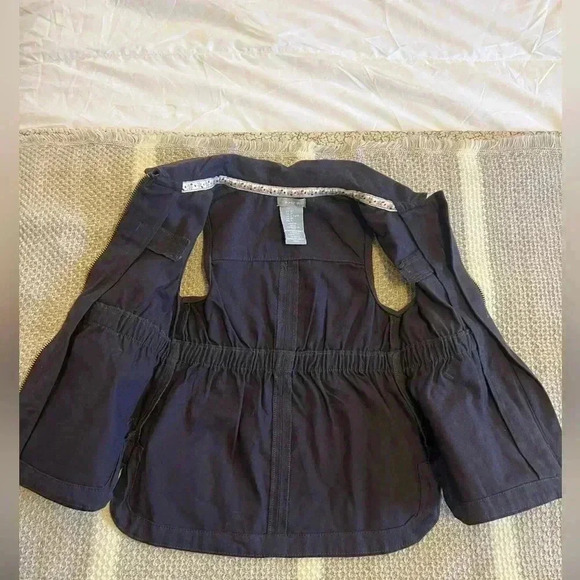 Tahari brand best with pockets size 3T - Picture 5 of 8